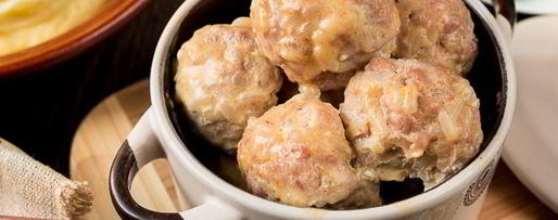 Шаг 12: тефтелей в сметанном соусе