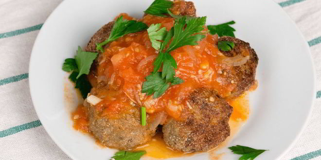 Рецепт тефтелей в томатном соусе