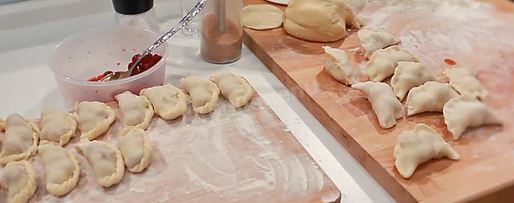 Шаг 12: теста для вареников с вишней заварное