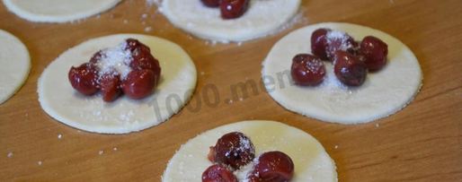 Шаг 9: вареников на пару в мультиварке с вишнями