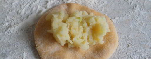 Шаг 2: вареников с картофелем из тыквенного теста