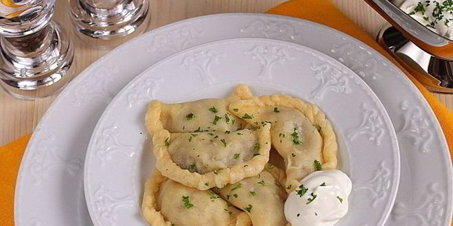 Рецепт вареников с картошкой и грибами