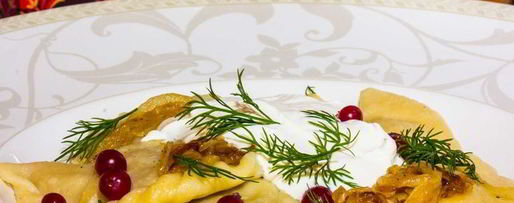 Шаг 16: вареников с кислой капустой и мятым картофелем