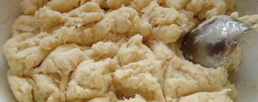 Шаг 2: вареников с клубникой на заварном тесте