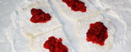 Шаг 9: вареников с малиной