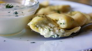 Рецепт Вареников с соленым творогом