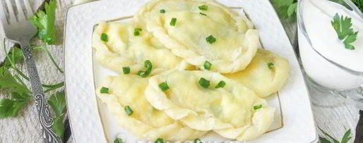 Шаг 11: вареников с творогом и зеленым луком