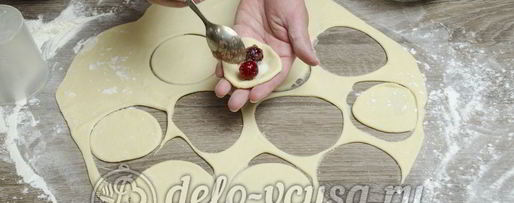 Шаг 14: вареников с вишней
