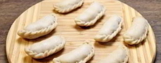 Шаг 4: вареников с вишнями из заварного теста