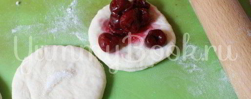 Шаг 4: вареников с вишнями в мультиварке на пару