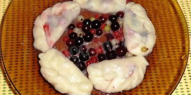 Рецепт вареников со смородиной