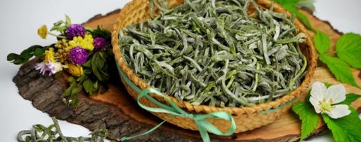 Шаг 5: зеленой домашней лапши с крапивой