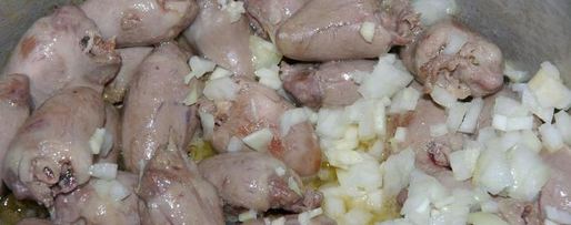 Шаг 1: бланкета с куриными сердечками