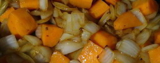 Шаг 8: хмельного жаркого в горшочке с вяленым черносливом