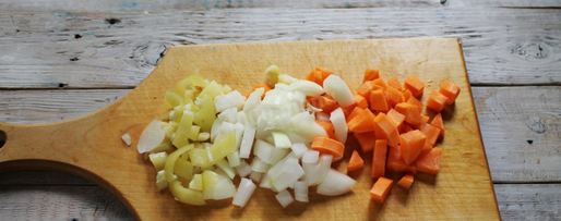 Шаг 2: жаркого из баранины с картошкой в кастрюле