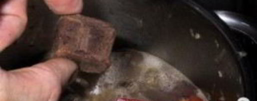 Шаг 4: жаркого из говядины с чечевицей и красным вином