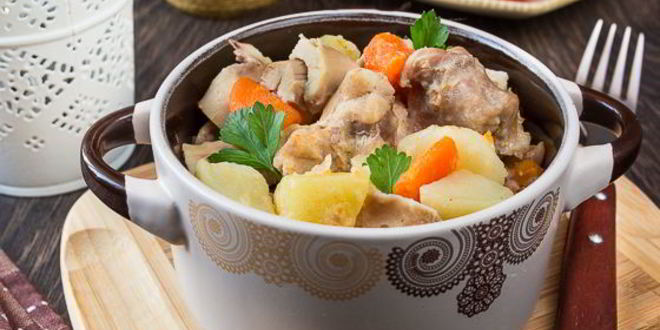 Рецепт жаркого из кролика в горшочке