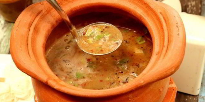 Рецепт жаркого из куриных потрошков в горшочках