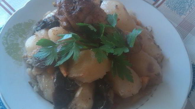 Рецепт Жаркого из курицы с картофелем и баклажанами