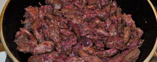 Шаг 5: жаркого из печени в горшочках