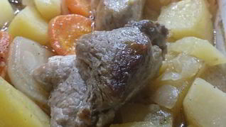 Рецепт Жаркого из свинины и картофеля