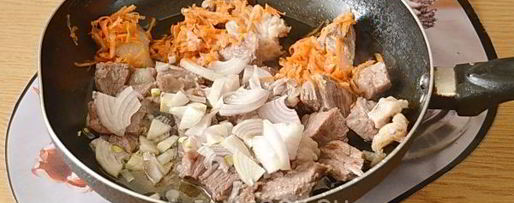 Шаг 5: жаркого из свинины с картошкой