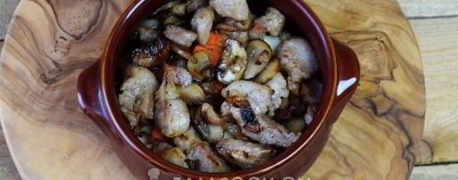 Шаг 7: жаркого по-домашнему в горшочках