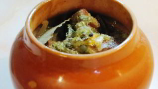 Рецепт Жаркого с говядиной в горшочках по-домашнему