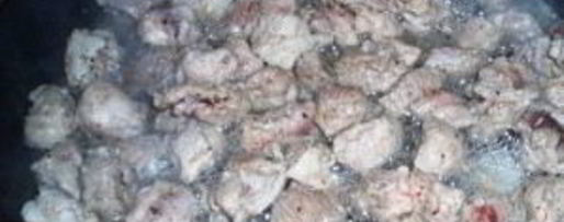 Шаг 3: жаркого с мясом и грибами