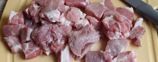 Шаг 1: жаркого в мультиварке из свинины с картошкой
