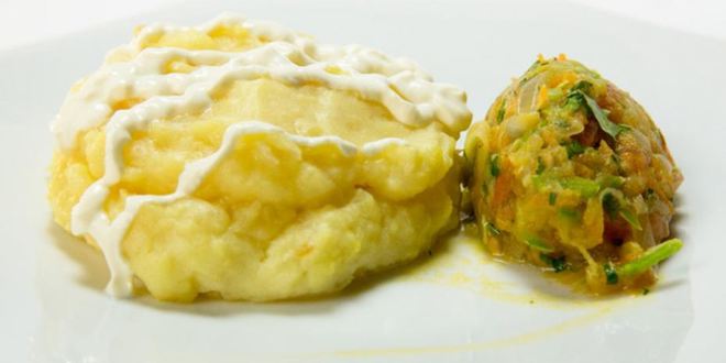 Рецепт картофельных зраз с капустой и кабачковой икрой