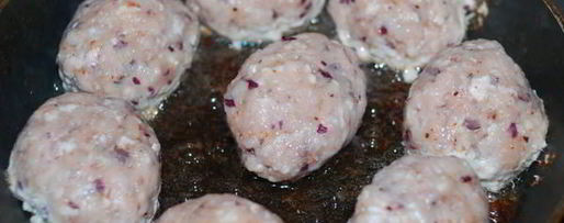 Шаг 7: мясных зраз с сыром и яйцом