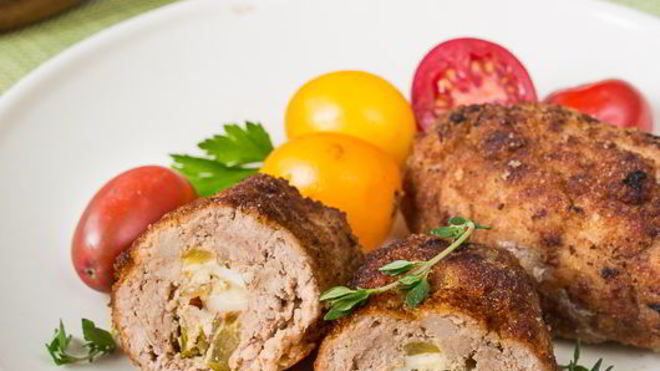 Рецепт Свиных зраз с солеными огурцами