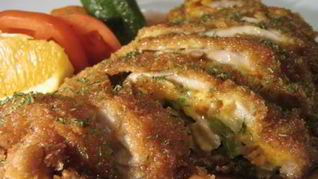 Рецепт Зраз из говядины с грибами, рисом и зеленым горошком