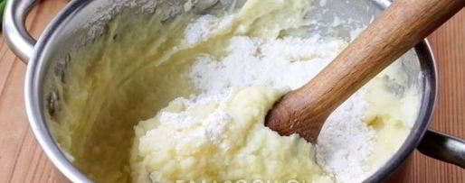 Шаг 2: зраз картофельных с яйцом и луком