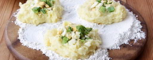 Шаг 4: зраз картофельных с яйцом и луком