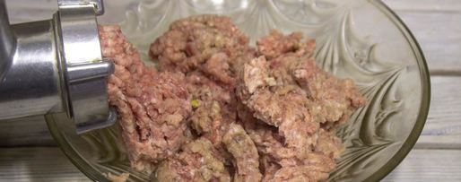 Шаг 2: зраз мясных с яйцом