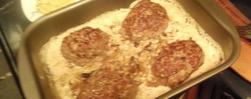 Шаг 5: зраз с лесными грибами под соусом