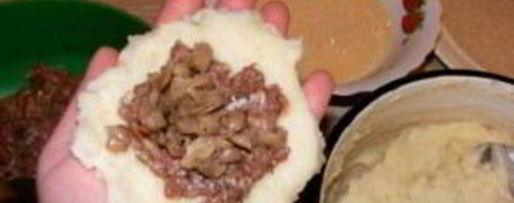 Шаг 7: зраз с мясом и грибами