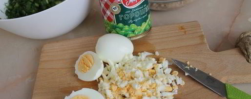 Шаг 1: зраз с зеленым горошком и зеленью