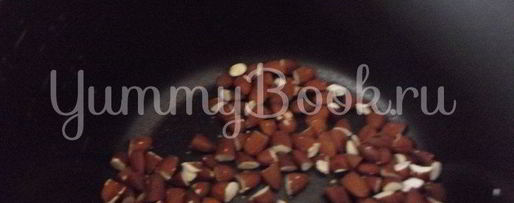 Шаг 1: геркулесовой каши с миндалем и изюмом в мультиварке