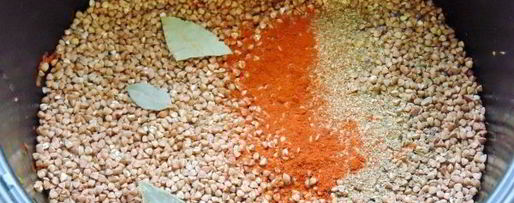 Шаг 14: гречки по-купечески в мультиварке со свининой