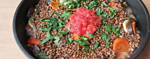 Шаг 8: гречки с фаршем и овощами