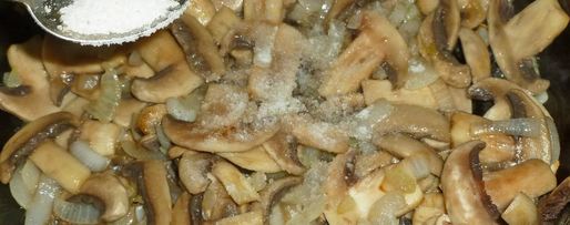 Шаг 5: гречки с грибами и луком