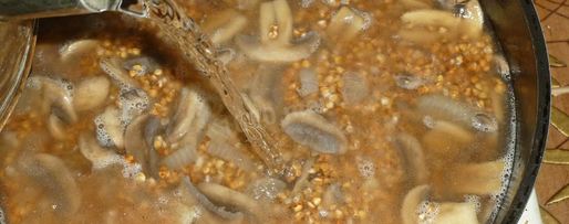 Шаг 8: гречки с грибами и луком