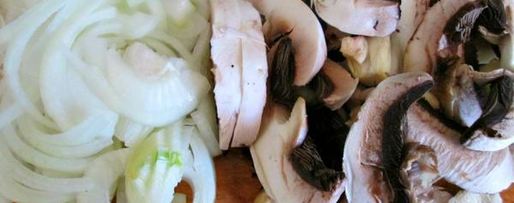 Шаг 1: гречки с курицей под сметанно-грибным соусом