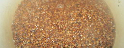 Шаг 2: гречки с курицей под сметанно-грибным соусом