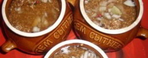 Шаг 3: гречки с курицей в горшочках