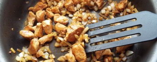 Шаг 6: гречки с курицей в горшочке в духовке