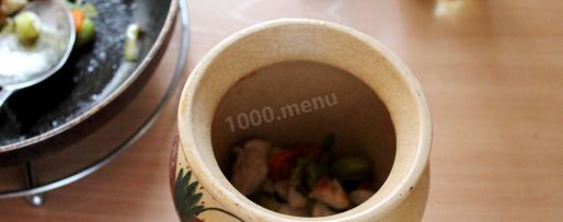 Шаг 3: гречки с курицей в горшочке